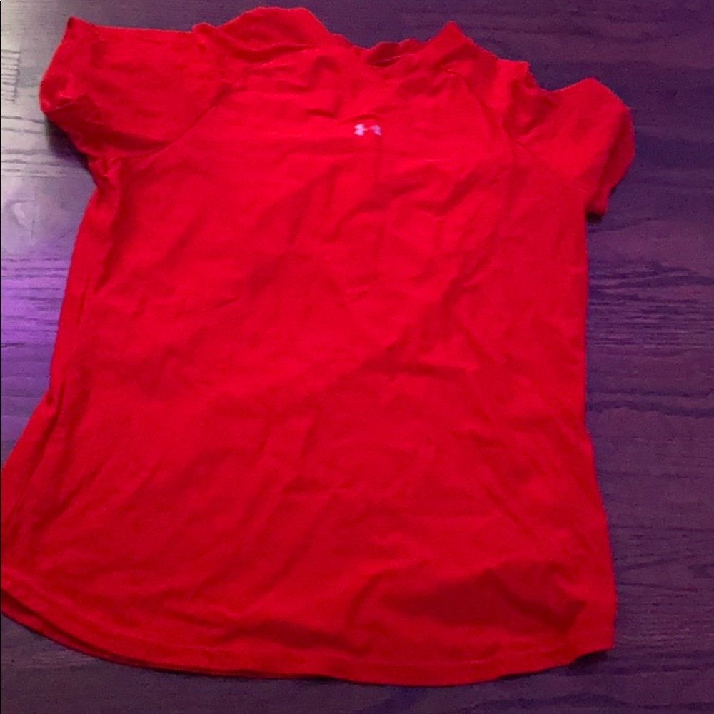 athletic top